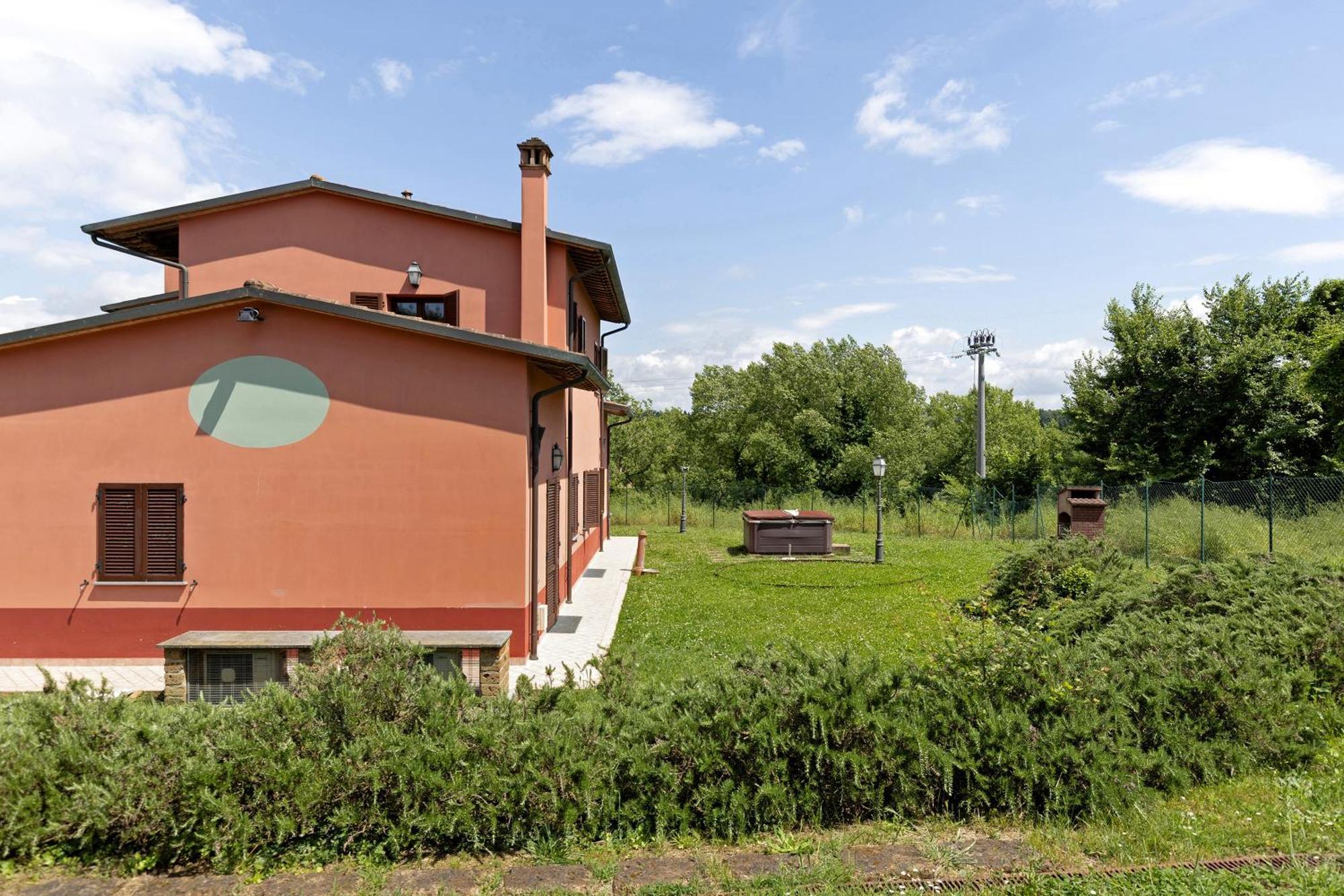 La Bettola Tavern Rooms Restaurant Монтополи-ин-Валь-д'Арно Экстерьер фото